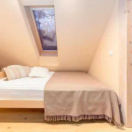 Holiday home Pr' Maricki - House In Nature With Hot Tub & Sauna
