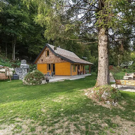 Holiday home Pr' Maricki - House In Nature With Hot Tub & Sauna