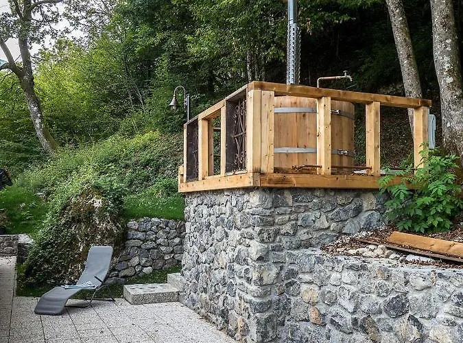 Pr' Maricki - House In Nature With Hot Tub & Sauna * Bohinj
